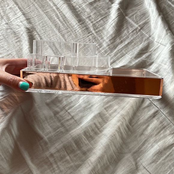 Makeup organizer - Picture 3 of 5